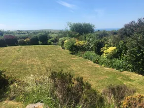 Sunny house with large garden, trampoline, seaview - Image 4