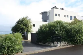 Aquatic Visions Sea View Apartment - Image 3
