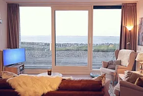 Apartment with Beautiful Sea View - Unique Location - Image 3