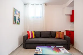 Adelphi Cozy 1 The Budget Luxury - Image 4