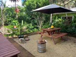 Private cosy oasis, garden-pool-firepit S/C studio - Image 3