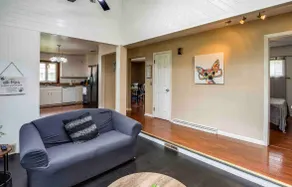 Enjoyable Home by Airport and Dwtn - Image 3