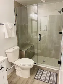 Lovely spacious 1 bedroom apartment - Image 4