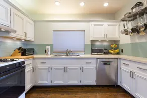 Bright, Stylish 2 Bedrm Home, Castro, City Views - Image 3