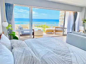 Waikiki Beachfront Home (Car & Parking Available) - Image 2