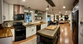 Oakleaf Hideaway | 20-Acre Cottage by Desoto - Image 3