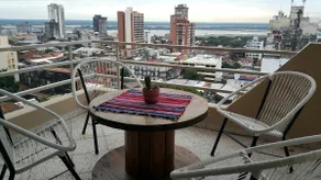 Centrally located, bright and with a view of the bay - Image 3