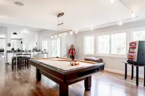 Luxury Silicon Valley Wellness and Work Oasis - Image 4