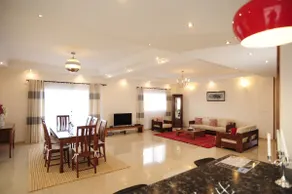 Luxurious Duplex 300m2 with equipped kitchen - Image 2