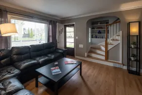 Central, Game Room, Quiet Walkable Area - Image 2