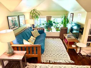 Westport Art House-Tree View Apartment - Image 2