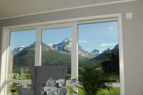 Romsdalseggen Lodge-Amazing Garden & Mountain View - Image 2