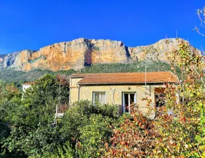 Anna's beautiful house - Image 2