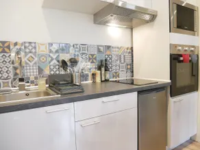 Eco-friendly ★ apartment ★ Close to Charpennes Metro - Image 5