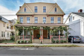 Explore Uptown Kingston from the Historic Bau Guesthaus - Image 5
