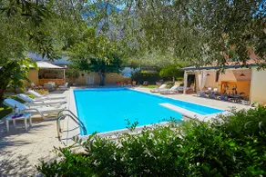 Villa Natino med pool og have - Image 2