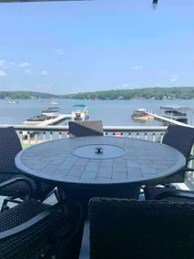Waterfront 10 min to Uconn - fire pit outdoor tv - Image 5