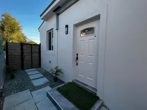 Private Suite in Miami. - Image 3