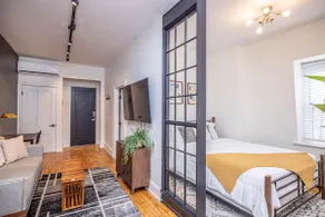 Spotless Federal Hill flat in a Victorian Mansion - Image 5