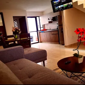 Complete house in private Outlets-Apt/Door-Interi - Image 2