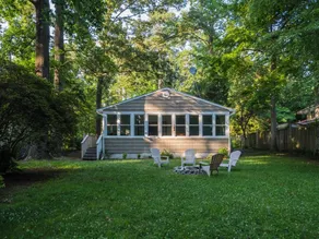 Chesapeake Bay Cottage - Image 2