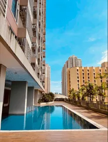 Homestay UP-PGH, St Lukes & Robinsons Place Manila - Image 2