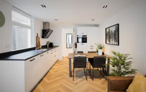 City Center Amsterdam Luxe King Apartment > 80 m3 - Image 3