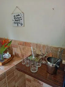 Centenary Colonial House with Outdoor Fire Pit - Image 2
