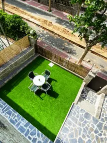 House in Las Navas del Marqués. With a garden - Image 2