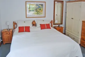 New Forest Chalet - Image 4