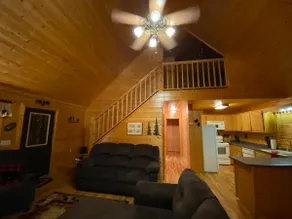 Bear Paw Sanctuary-Beautiful 3 level cabin - Image 4