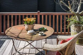 Charming & luxe apartment in medieval Bruges - Image 3