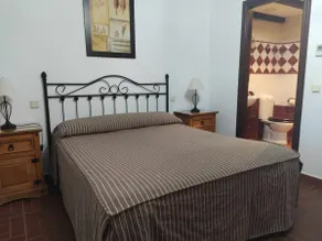 Idara's Apartments, Apartment with 2 beds 1 - Image 4