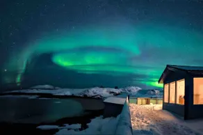 Remote cabin outside Tromsø - Image 3