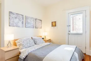 Spacious 2BR 2 bath, walk to Harvard & MIT - Image 4