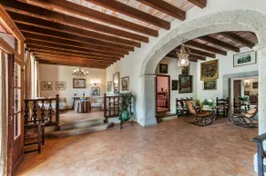 EXCLUSIVE MANOR HOUSE - 16 GUESTS - Image 3