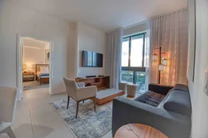 Luxury Paradisum on the 18th of Downtown Doral - Image 2