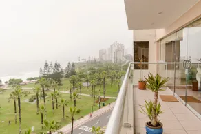 Luxury apartment with amazing views. - Image 3