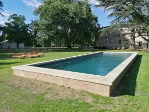 In a castle park - Stone House - 6 people - Image 5