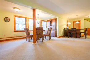 Preston’s Pond-Beautiful home on Tranquil Hilltop - Image 4