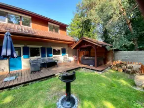Charming house in the woods with private wellness - Image 4
