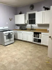 Country Cajun Bungalow in the city of Honey Grove - Image 3