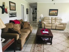 Country Home on Montes Hill in Nacogdoches - Image 4