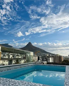 Apartment in Sea Point - Image 4