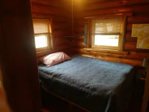 Absolute Serenity, cozy log cabin on the water - Image 5