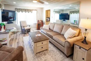 Sisters Cottage - Image 2