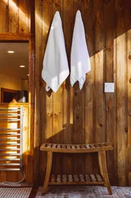 Catskills, secluded, a renovated 1840s Barn w/SPA - Image 2