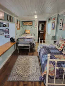 The Little Branch house, vintage and charming! - Image 3