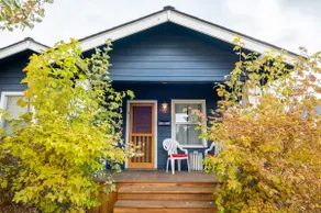 Old Town Historical Bend Bungalow! Downtown Bend! - Image 2