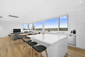 Torquay Point Panoramic Ocean and Golf Course View - Image 5